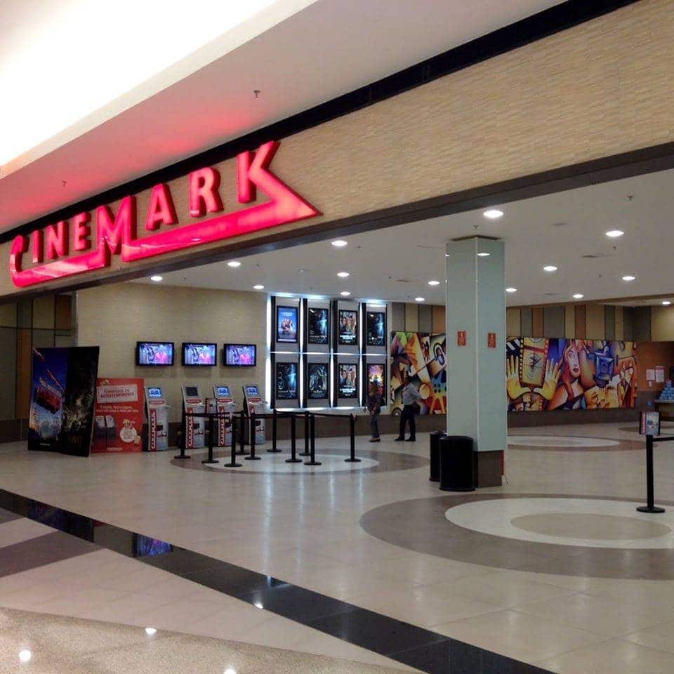 fachada do cinemark passeio das águas shopping de Goiânia